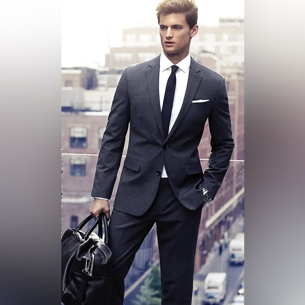 Express Photographer Fitted  2 Piece Suit Pants Jacket, pocket square.Never worn